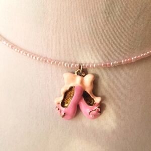 Ballet Slippers necklace memory wire choker beaded pink silver tone